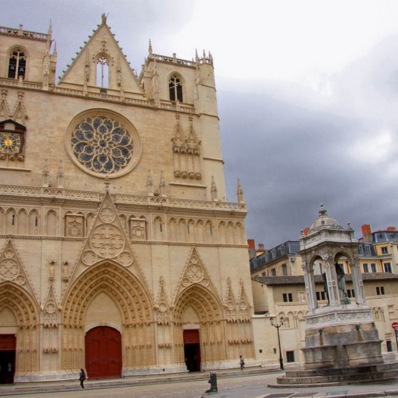 Audioguide pour smartphone dans la cathédrale Saint Jean-Baptiste