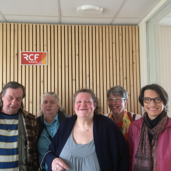 Ateliers créatifs pour personnes en difficulté