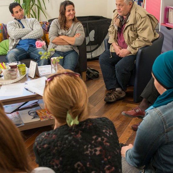 Consacrer un lieu d’écoute aux questions de conjugalité et de parentalité.