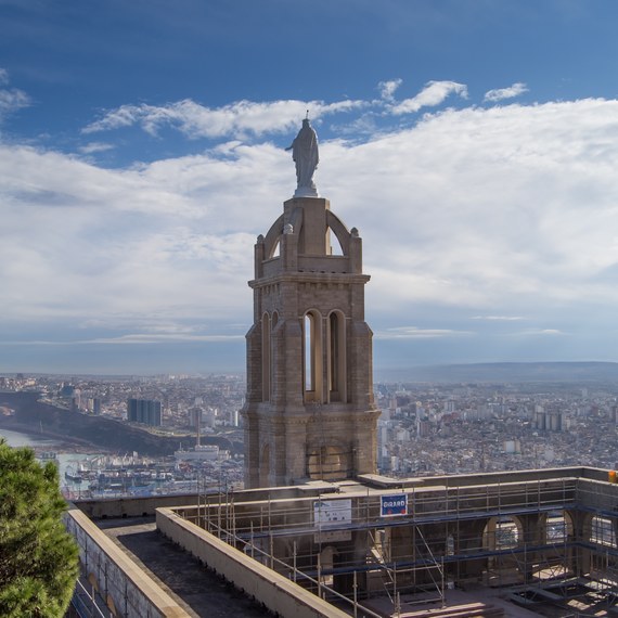 Restaurer la Basilique de Santa Cruz à Oran
