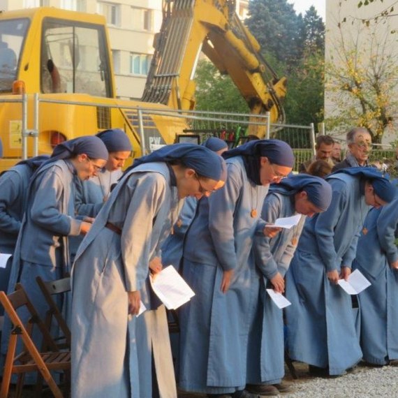 La « table ouverte » et « l’accueil du pauvre de passage »