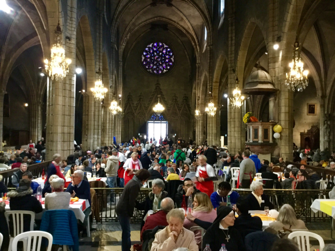 Journée mondiale des pauvres : un déjeuner étoilé à Saint-Bonaventure assuré par les Coeurs de Lyon
