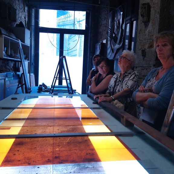 Création de vitraux contemporain pour l’église de Bron